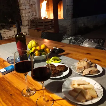 Vikendica House Irena