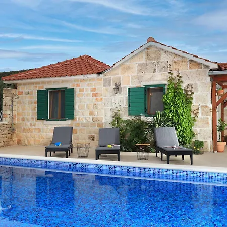 House Irena Vikendica *