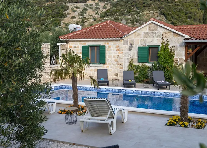 Nyaraló House Irena